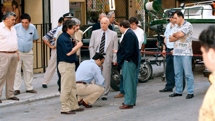 Φάκελος 17Ν: «Γ... το στανιό σας κάντε κάτι!», το άγνωστο ξέσπασμα του αρχηγού της CIA στον Χρυσοχοΐδη, το φιάσκο της Ριανκούρ και η μάχη στα Σεπόλια
