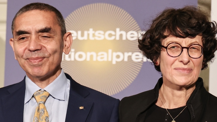 Νέα εταιρεία από τους συνιδρυτές της BioNTech για την επόμενη γενιά φαρμάκων mRNA