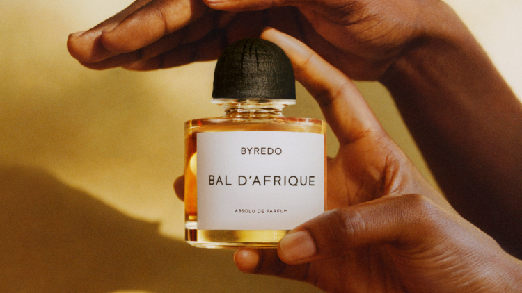 Το άρωμα Bal d’Afrique Absolu de Parfum της Byredo αποτελεί ύμνο στους χορούς της Αφρικής
