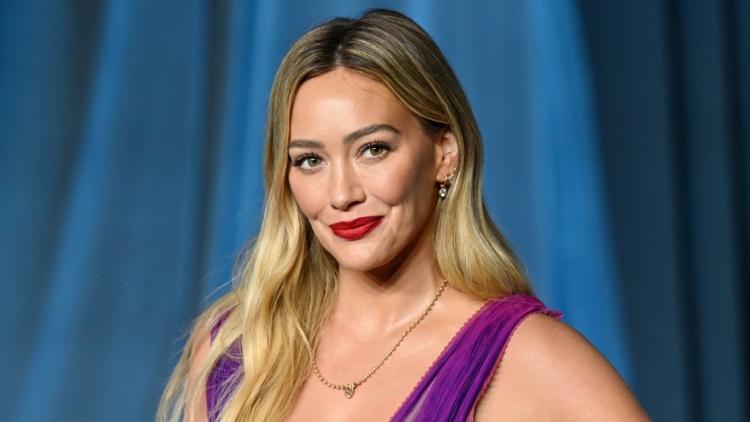 Χίλαρι Νταφ για τη ρήξη με την οικογένειά της: Το να μην έχεις σχέση με τους γονείς σου είναι καταστροφικό