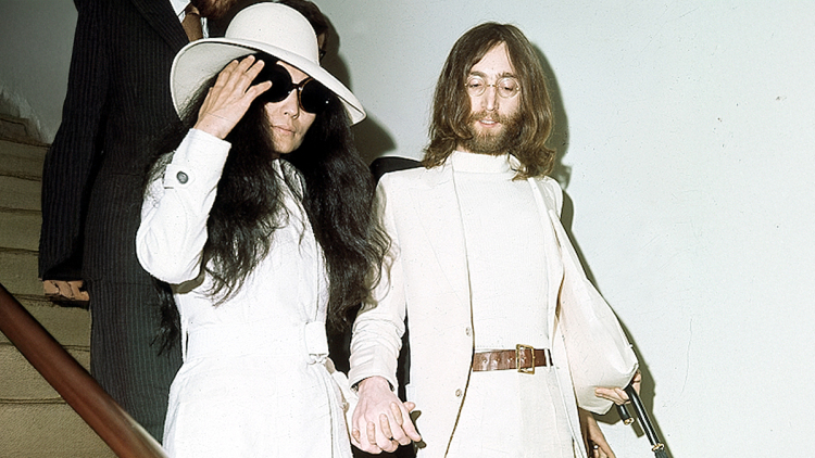 Η Γιόκο Όνο πίστευε ότι ίσως ο Τζον Λένον ήταν γκέι

