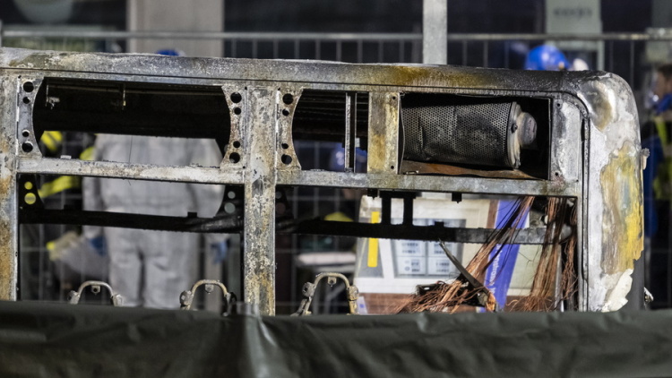 Ελβετία: Δεν είναι τρομοκρατική ενέργεια η φωτιά στο λεωφορείο, ανήλικος ανάμεσα στα έξι θύματα
