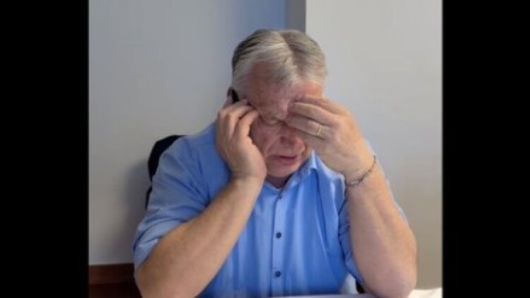 Οι Ουκρανοί απειλούν τα παιδιά μου και τα εγγόνια μου, ισχυρίζεται ο Ορμπάν