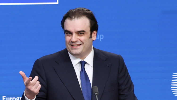 Πιερρακάκης: Δεν θα αφήσουμε κανέναν μόνο του απέναντι στην κρίση, έτοιμο το «οπλοστάσιο» της κυβέρνησης