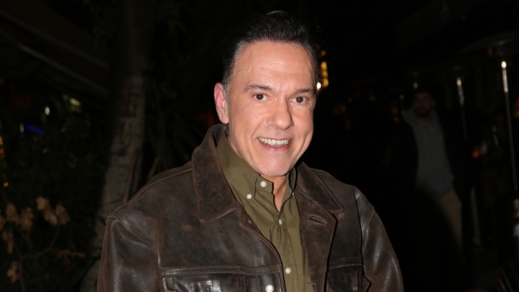 Ποσειδώνας Γιαννόπουλος: Ο Akylas είναι ακριβώς ό,τι έλειπε από την ελληνική σόουμπιζ