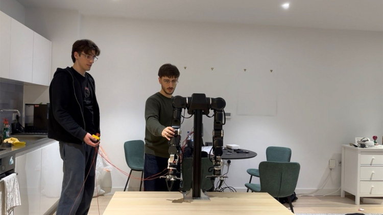 Eden Robotics: Ετοιμάζει τα «έξυπνα» ΑΙ ρομπότ-εργάτες με ελληνικό «DNA»