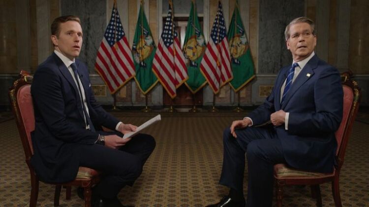 «Ο Πρόεδρος σε θέλει αμέσως»: Ο Μπέσεντ διέκοψε live συνέντευξη για να μιλήσει στον Τραμπ, γύρισε μετά από περίπου 2 ώρες