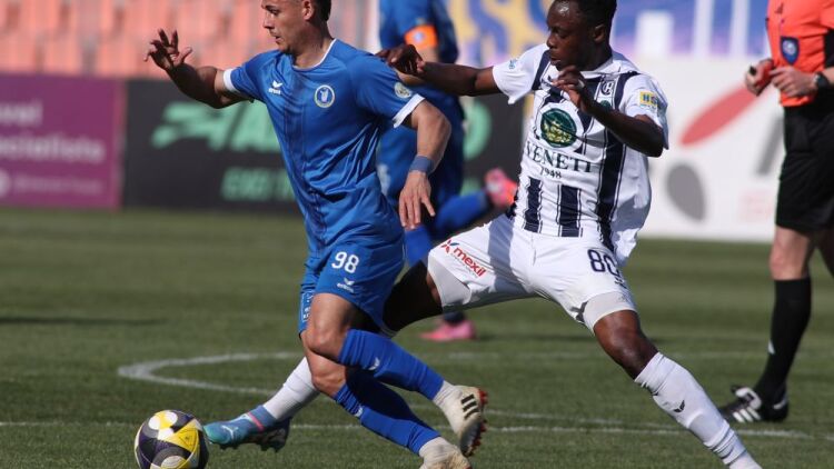 Super League 2: Ισοπαλίες στα Play off, σπουδαίες νίκες για ΠΑΟΚ Β', Νέστο στα Play out, δείτε βίντεο