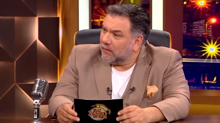 Γρηγόρης Αρναούτογλου: Καμιά φορά λέω για τη μητέρα μου που έφυγε πρόσφατα «έλα μαμά πού είσαι;»
