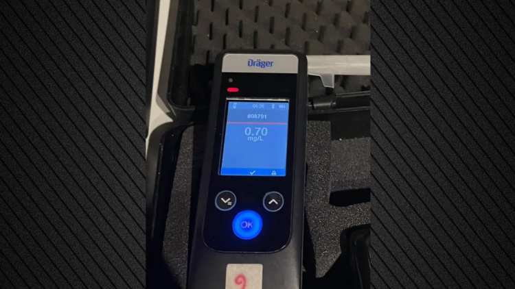 Σύλληψη 15 οδηγών για οδήγηση υπό την επήρεια αλκοόλ στην Αττική, αφαιρέθηκαν πάνω 1.000 διπλώματα 