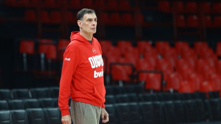 Μπαρτζώκας: Ο αγώνας με τη Φενέρ είναι ειδικών συνθηκών, αλλά θέλουμε τη νίκη για να μείνουμε ψηλά»