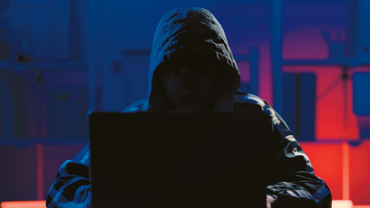  Τα κινητά τηλέφωνα στο στόχαστρο:  1.630 κυβερνοεπιθέσεις την εβδομάδα στην Ελλάδα, πολλές με χρήση ΑΙ