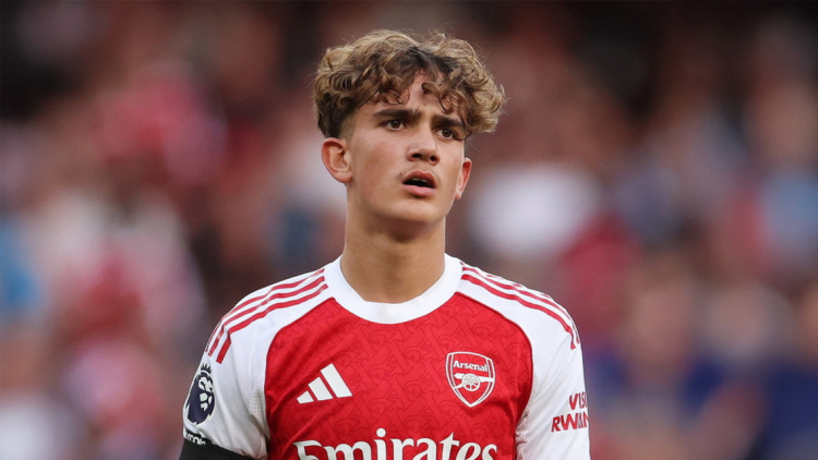 Μαξ Ντάουμαν: Το «wonder kid» της Άρσεναλ που την οδηγεί στον τίτλο και σπάει όλα τα ρεκόρ στα 16 του χρόνια