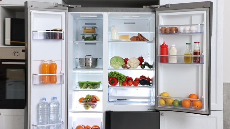 Τα λάθη που βρήκε ένας τεχνολόγος τροφίμων στο ψυγείο μας