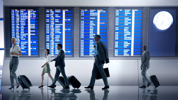 Βρετανία: Σταθερή η ταξιδιωτική ζήτηση για Ελλάδα παρά την κρίση στη Μέση Ανατολή