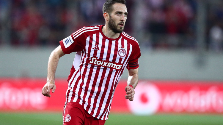 Ολυμπιακός: Στο Ρέντη ο Φορτούνης, είχε συνομιλία με τον Μεντιλίμπαρ 