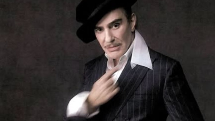 Ο John Galliano επιστρέφει με μια απρόσμενη συνεργασία
