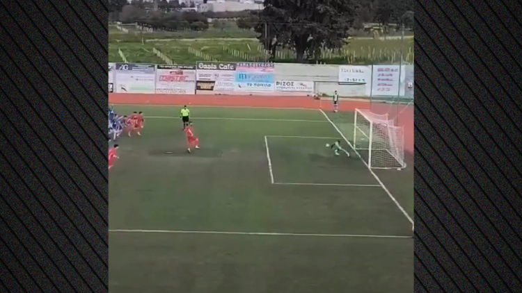 Δύο αποκρούσεις, δύο δοκάρια, αλλά γκολ δεν μπήκε: Δείτε την απίστευτη φάση από αγώνα της Β' ΕΠΣΑ Αθηνών