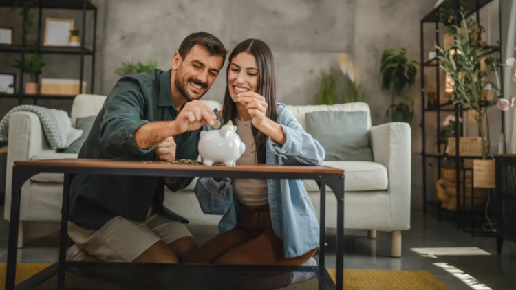 Αποταμίευση: Γιατί δυσκολεύει σήμερα – Πώς βοηθά η ιδιωτική ασφάλιση
