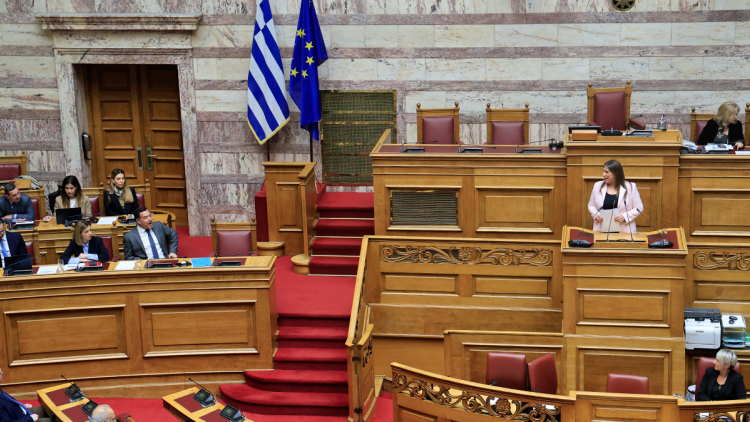 Το κρακεράκι του Γεωργιάδη και το βίντεο της Κωνσταντοπούλου: Το χρονικό της άγριας κόντρας στη Βουλή, δείτε βίντεο