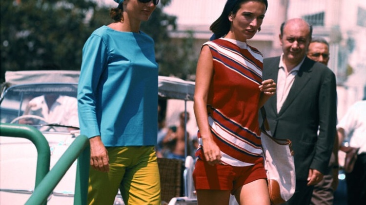Ζωές παράλληλες: Οι αδελφές Jackie Kennedy Onassis και Lee Radziwill μοιράζονταν αγάπη, ανταγωνισμό και ζωές στα φώτα
