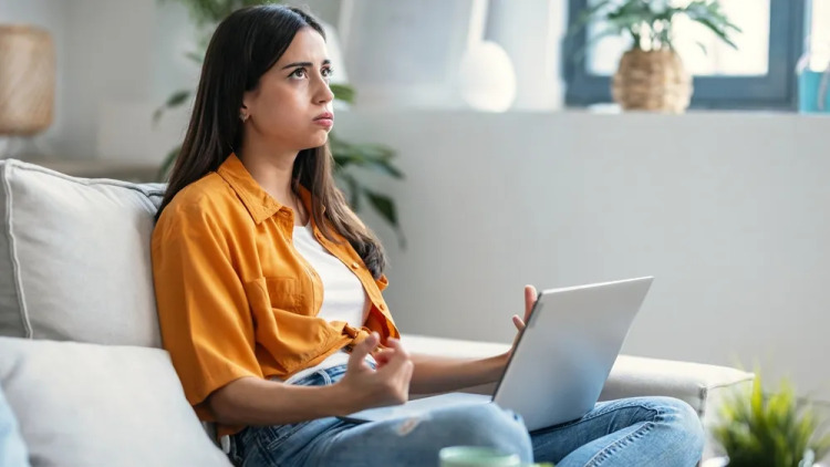 Ποια είναι η καλύτερη θέση για το router στο σπίτι – Το συχνό λάθος που «κόβει» ταχύτητα και σήμα
