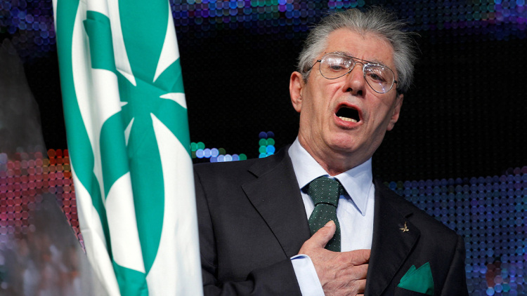 Πέθανε ο Ουμπέρτο Μπόσι σε ηλικία 84 ετών, ήταν ιδρυτής της Λέγκας του Βορρά στην Ιταλία