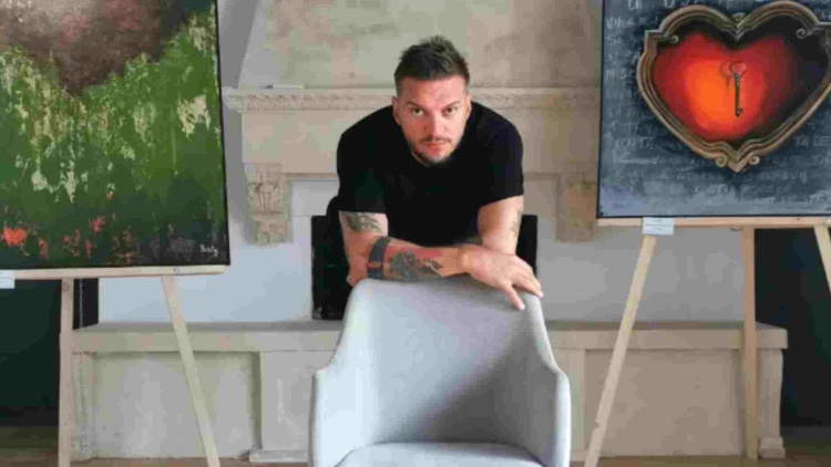 Ρουμάνος εργάτης που άφησε την χώρα του για 19 χρόνια εξηγεί γιατί τώρα έπρεπε να επιστρέψει