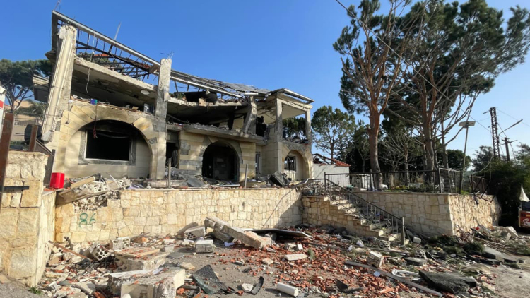 Το protothema στην Ναμπατίγια του Λιβάνου: Χτυπήθηκαν ασθενείς, ένας νεκρός και τουλάχιστον επτά βαριά τραυματισμένοι, τρόμος μέσα στα χαλάσματα