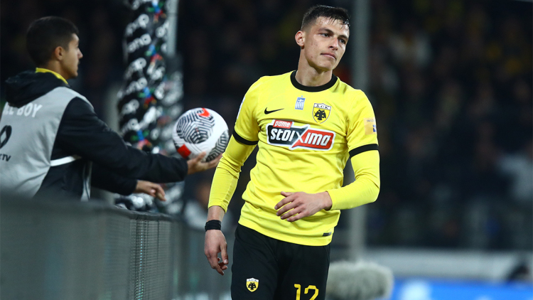 Στην Εθνική Αλβανίας ο Πήλιος: Η επιλογή και η πρώτη κλήση με Στρακόσα