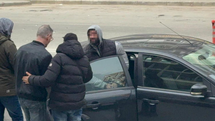 «Τούμπανο» αναβολικών το γυμναστήριο του bodybuilder-influencer στη Θεσσαλονίκη: Κατασχέθηκαν πάνω από 5.200 κάψουλες και 362 ενέσιμα φιαλίδια