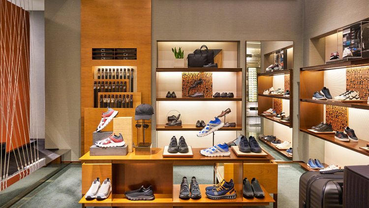 Loro Piana εναντίον Zegna: Ο σιωπηλός ανταγωνισμός των πολυτελών παπουτσιών