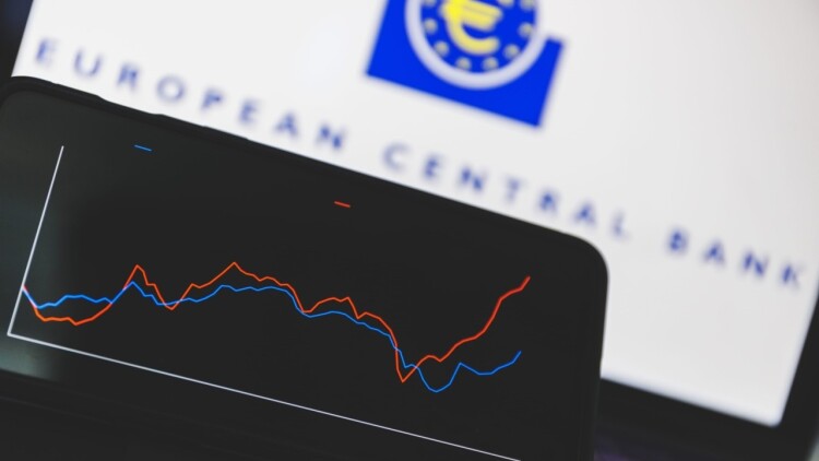 Η «καταιγίδα» του πολέμου περιπλέκει τις επόμενες αποφάσεις των μεγαλύτερων κεντρικών τραπεζών