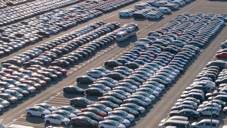 Πώς κινήθηκε η παγκόσμια αγορά ηλεκτρικών αυτοκινήτων;
