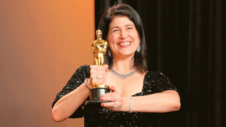 Η οικογενειακή ιστορία της Κασσάνδρας των Όσκαρ θα μπορούσε να είναι ταινία: Οι εφοπλιστές από την Κάσο και ο πόλεμος στα δικαστήρια