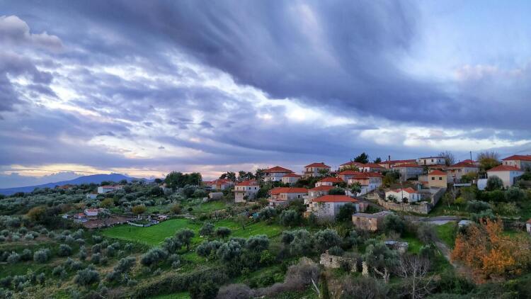 Καιρός: Υποχωρεί η κακοκαιρία, αλλά επιμένουν τα φαινόμενα στα νότια και το Αιγαίο - Η πρόγνωση για τη Μεγάλη Εβδομάδα