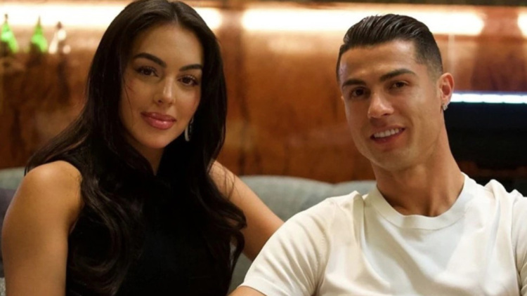 Απίστευτο ποσό σε μία μόνο φωτογραφία: Η ανάρτηση με τον Ρονάλντο που ξεπέρασε τα 15 εκατ. ευρώ!