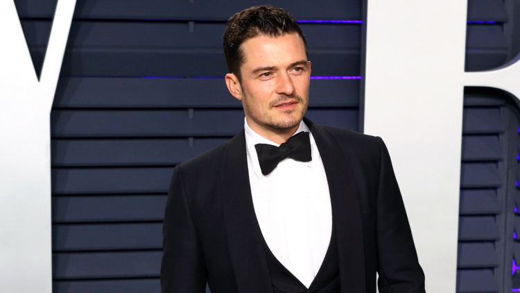 Ορλάντο Μπλουμ: Σε σχέση με 28χρονο μοντέλο, πηγή αναφέρει ότι γνωρίστηκε με την οικογένειά της