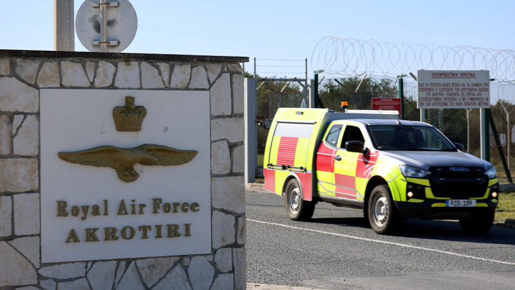 Telegraph: Νέα συμφωνία ασφαλείας με βρετανικές εγγυήσεις ζητά η Κύπρος μετά την επίθεση ιρανικού drone στη βάση στο Ακρωτήρι