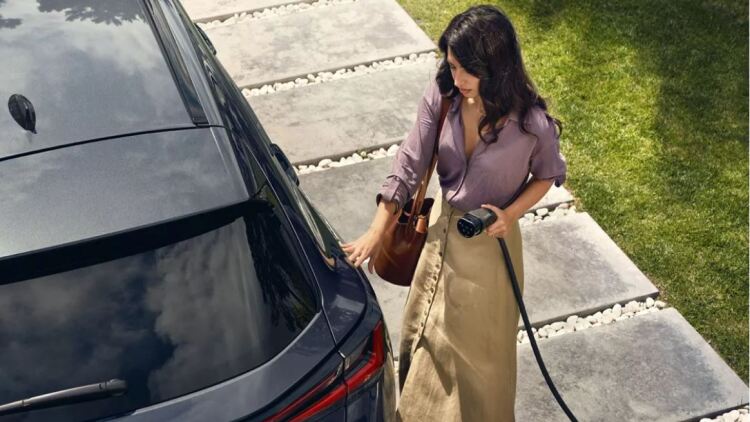 Γιατί τα ηλεκτρικά γίνονται πιο φτηνά;
