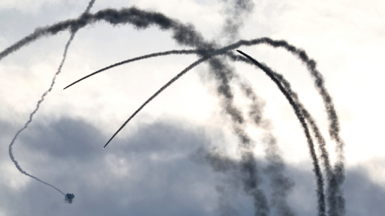 Ισραήλ: Ένας νεκρός και 14 τραυματίες από ομοβροντία ρουκετών της Χεζμπολάχ εναντίον της Ναχαρίγια