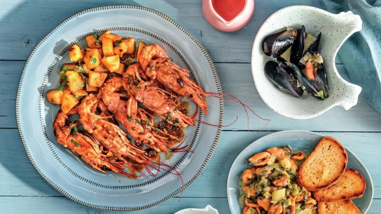 Νηστεύουμε και θα βγούμε για φαγητό; Τι μπορούμε να παραγγείλουμε για να μην φάμε μόνο πατάτες