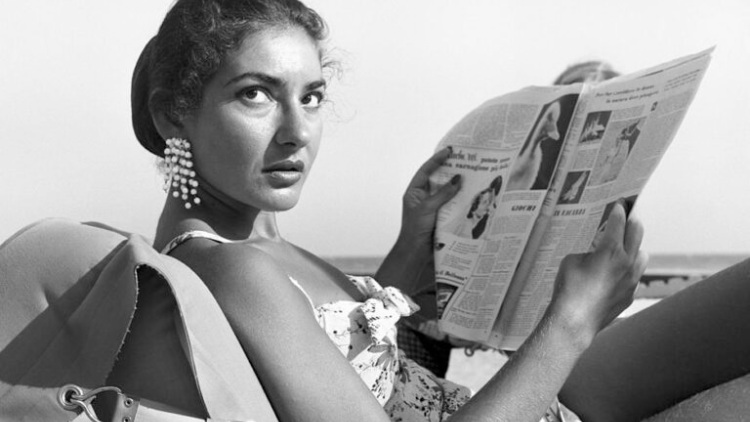 Από το FOMO στην ελευθερία: Γιατί η αποχή είναι statement