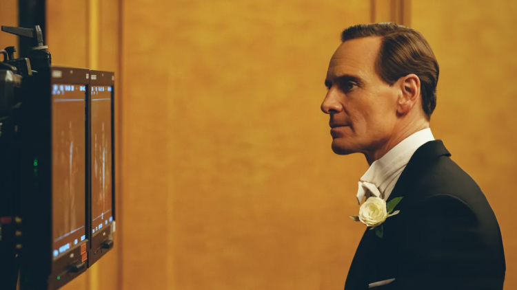 Ο Μάικλ Φασμπέντερ ως Τζο Κένεντι, η πρώτη εικόνα από την επερχόμενη σειρά 