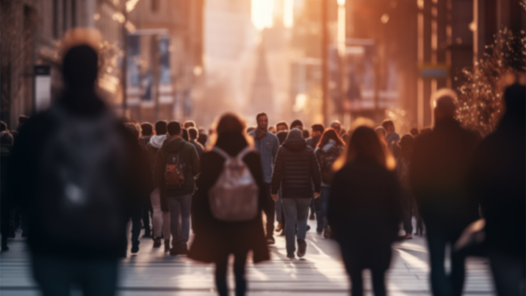 Ο ρυθμός με τον οποίο περπατάμε αποκαλύπτει πόσα χρόνια θα ζήσουμε