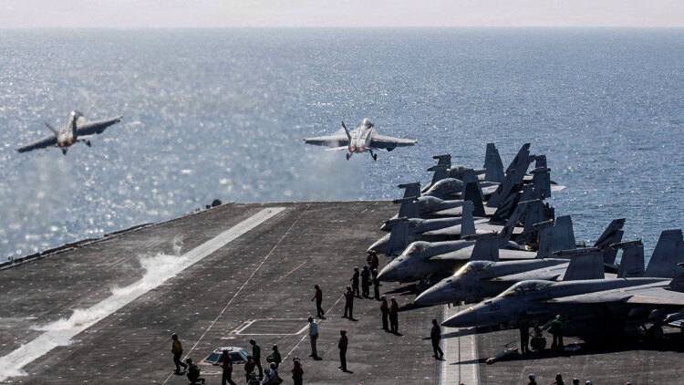 Έφτασαν στη Μέση Ανατολή 2.500 πεζοναύτες, ανακοίνωσε ο στρατός των ΗΠΑ - Ο πόλεμος θα συνεχιστεί «για λίγο ακόμα» δήλωσε ο Τζέι Ντι Βανς