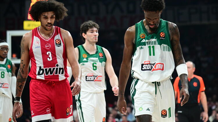 Νοσοκομείο... ο Παναθηναϊκός πριν το ντέρμπι με τον Ολυμπιακό: Αμφίβολος και ο Χέιζ Ντέιβις 