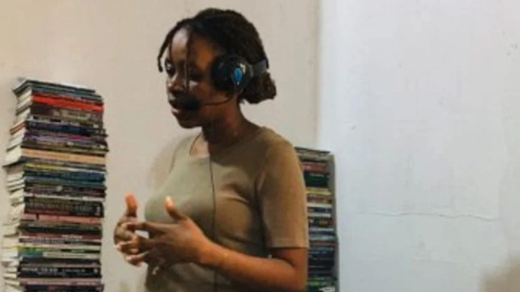 Νέο Ρεκόρ Γκίνες: Νιγηριανή μετρούσε φωναχτά για 70 ημέρες και έφτασε το 1.070.000