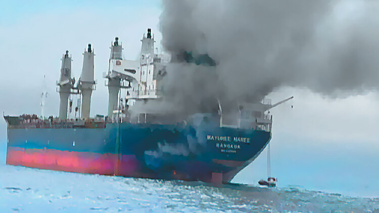 Πλοίο μεταφοράς LPG δέχτηκε επίθεση στο Ορμούζ, πλήγμα από αμερικανικό πύραυλο με δύο ναυτικούς νεκρούς αναφέρει ιρανικό μέσο