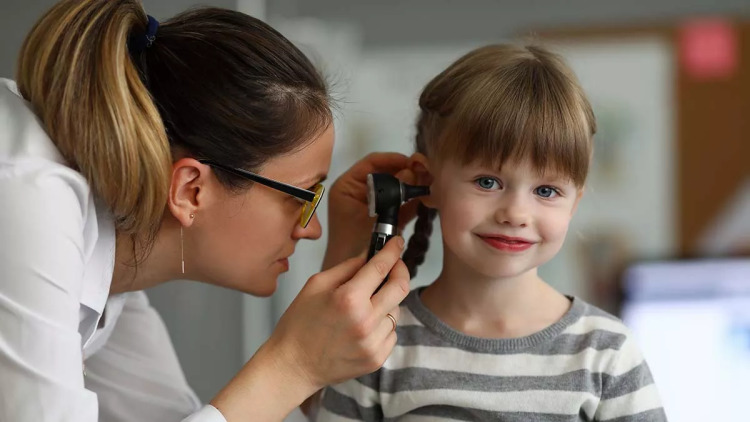 Με 24.000 νέες εγγραφές τον μήνα προχωρά ο Προσωπικός Παιδίατρος – Το sms που λαμβάνουν οι γονείς
